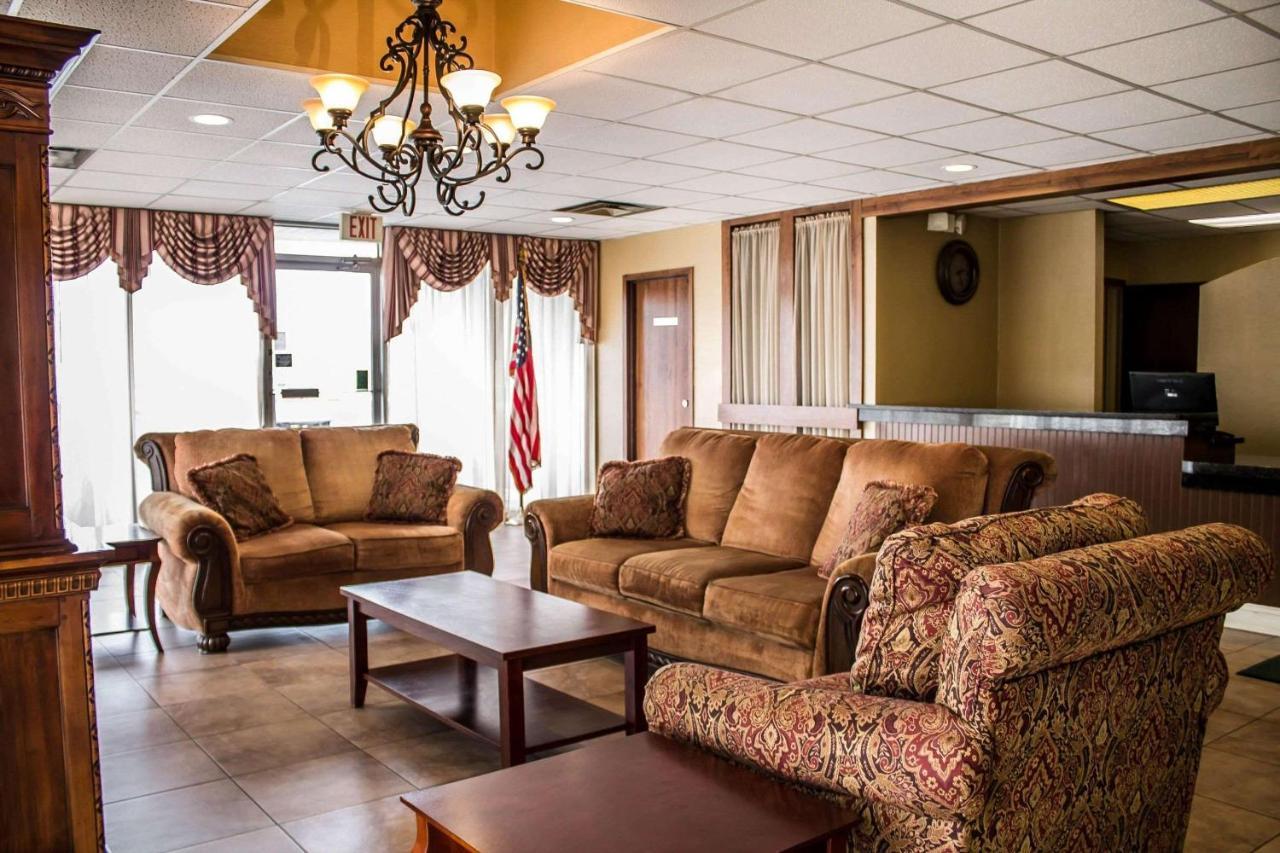 Baymont By Wyndham Youngstown Ngoại thất bức ảnh