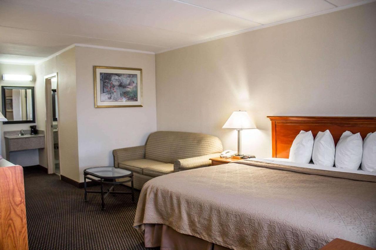 Baymont By Wyndham Youngstown Ngoại thất bức ảnh